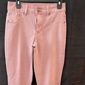 Maurices pants. Very good condition. There is some stretch to the pants.